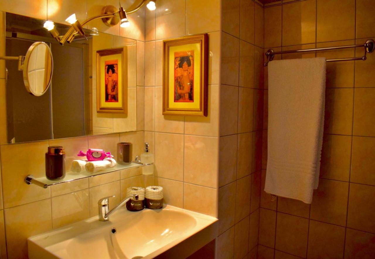 Carmen Art Hotel Rhodes City Dış mekan fotoğraf